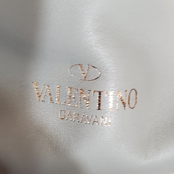 Valentino Garavani Colorblock Rockstud Crossbody/Satchel. - Picture 3 of 16